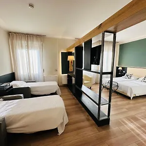 Otel Italia, Verona